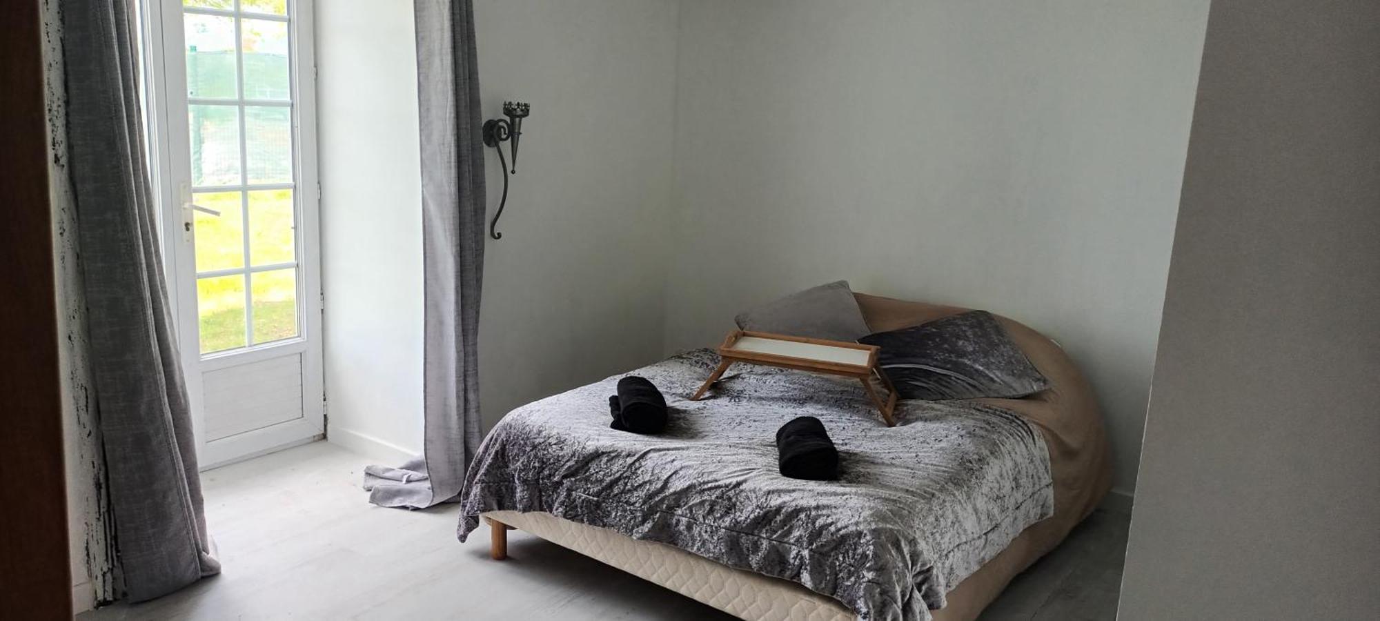 Maison De Campagne Seiches-sur-le-Loir Extérieur photo