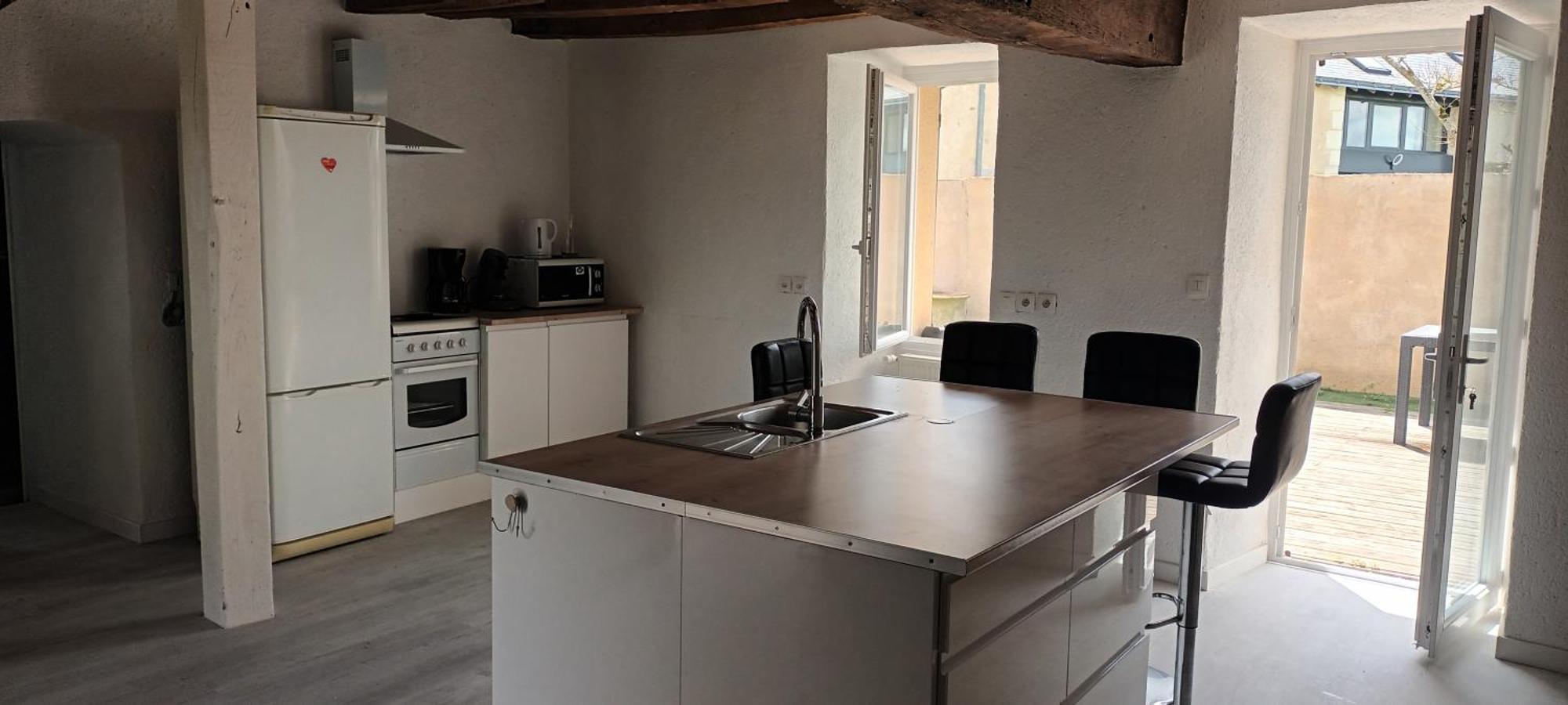 Maison De Campagne Seiches-sur-le-Loir Extérieur photo